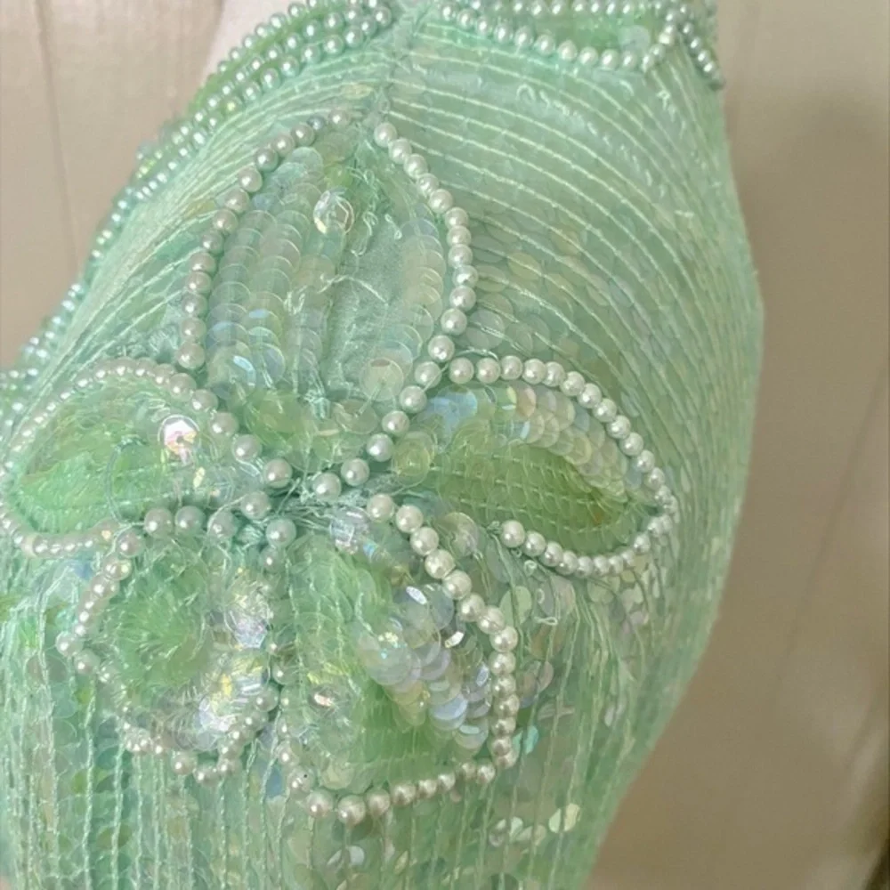 Scala Vintage Fully Sequined Mint Green Short Sleeve Top with Pearl‎ Accents - Picture 4 of 13